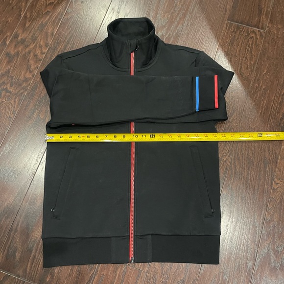 Messi Signature Cuff  Black Track Jacket Size Small- Soccer Athleisure - Picture 6 of 10